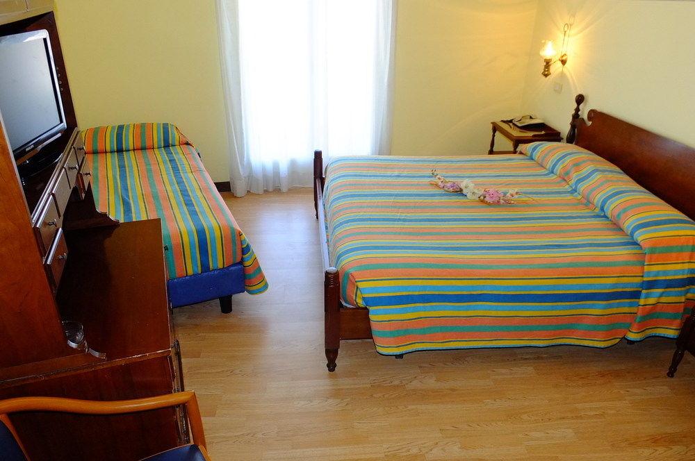 Hotel Palme & Suite การ์ดา ภายนอก รูปภาพ