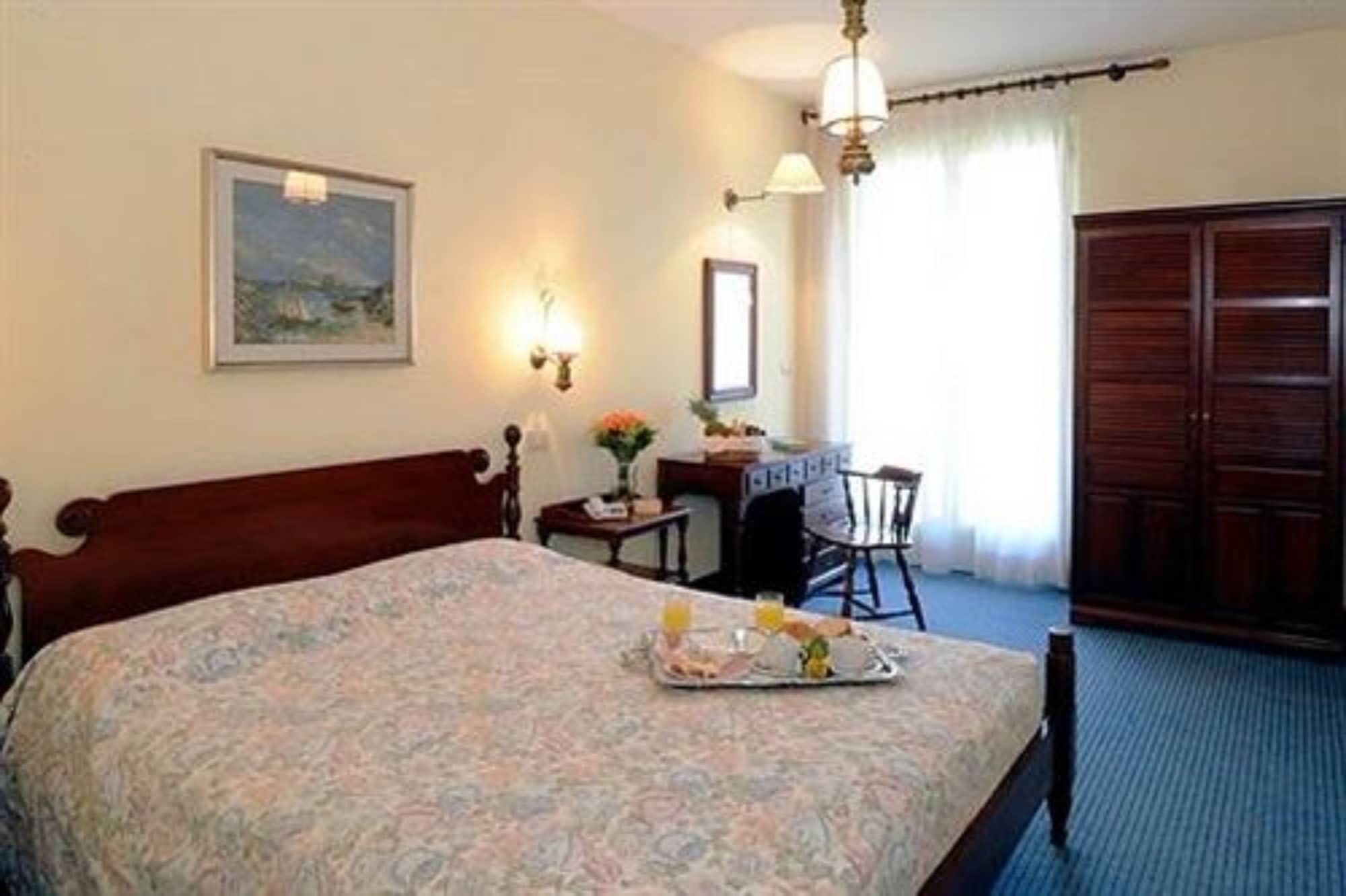 Hotel Palme & Suite การ์ดา ภายนอก รูปภาพ