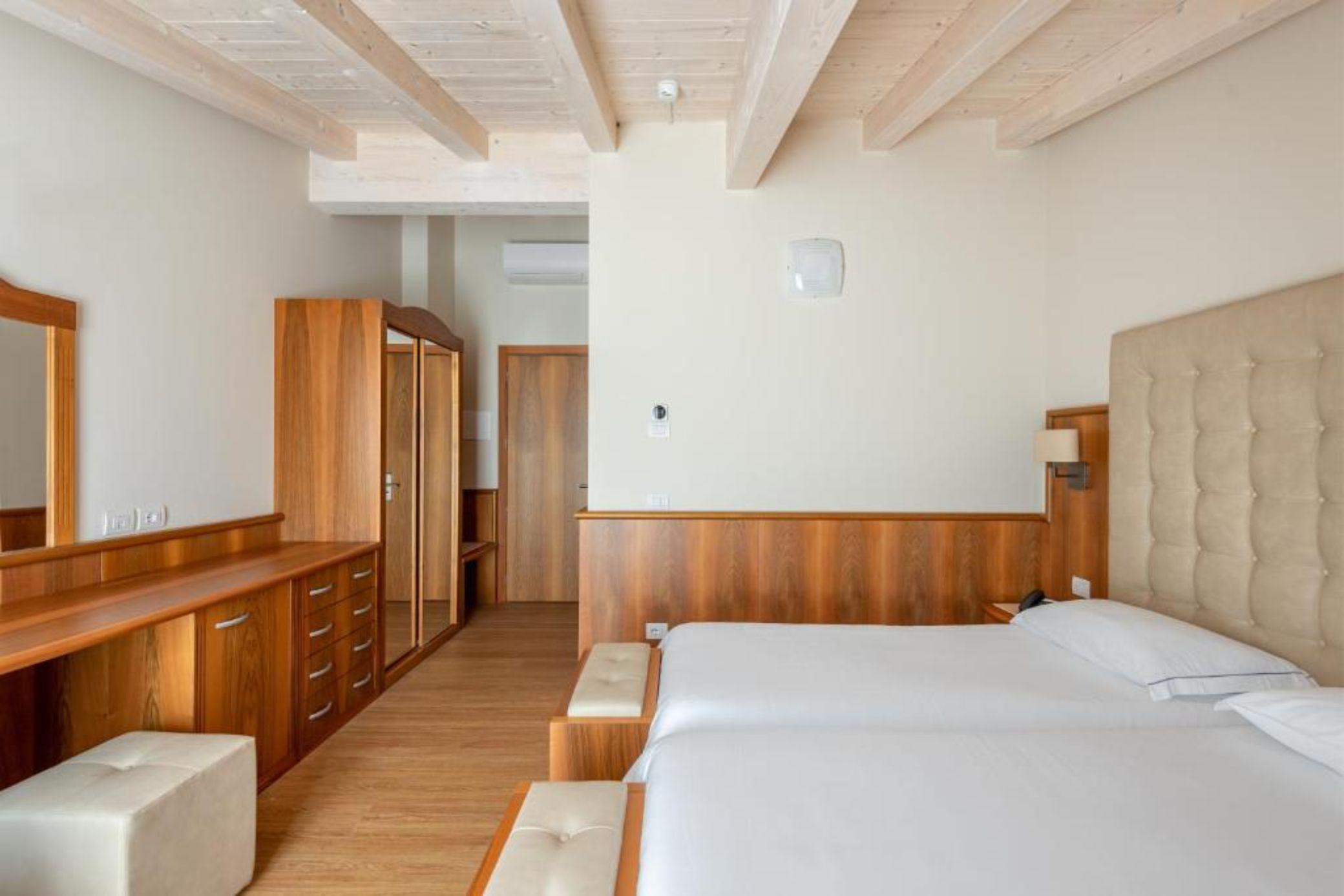 Hotel Palme & Suite การ์ดา ภายนอก รูปภาพ
